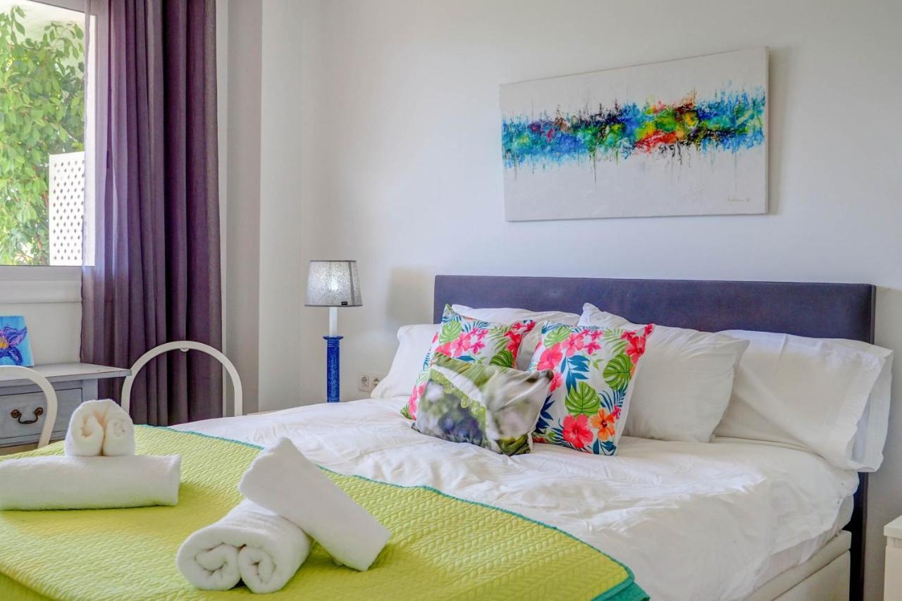 Mediterraneo Seaview Apartment By Hello Homes Sitges Exterior photo